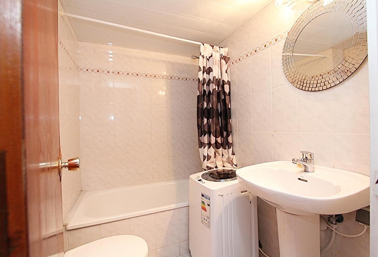 Apartamentos Zodiac Lloret de Mar Bagian luar foto