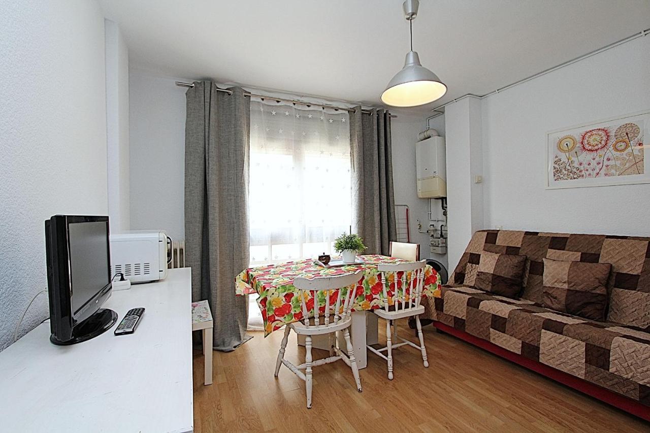 Apartamentos Zodiac Lloret de Mar Bagian luar foto