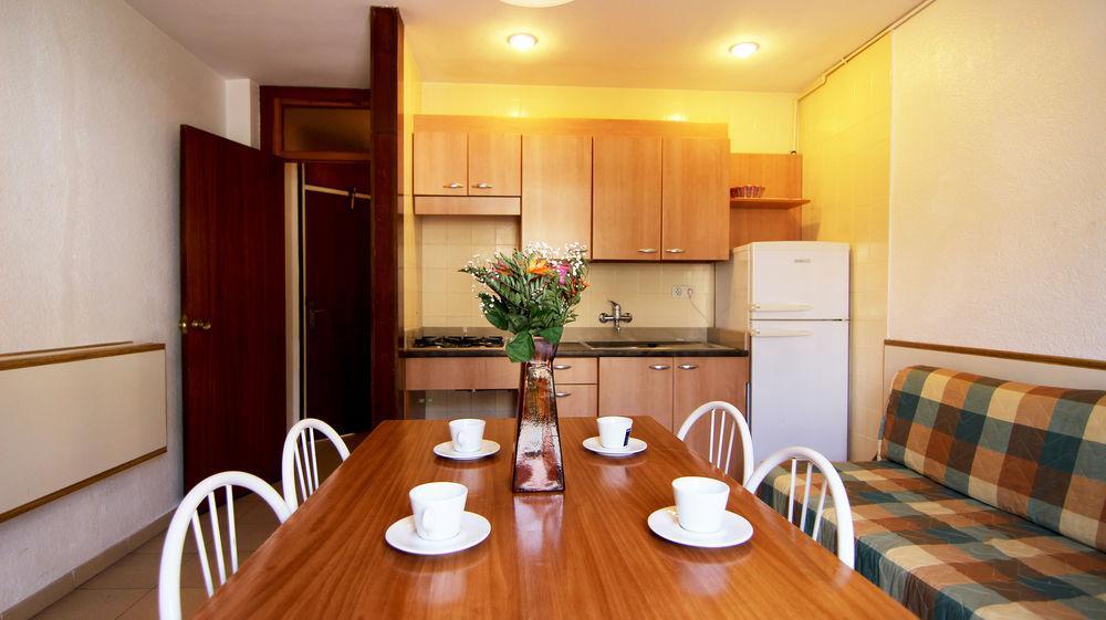 Apartamentos Zodiac Lloret de Mar Bagian luar foto