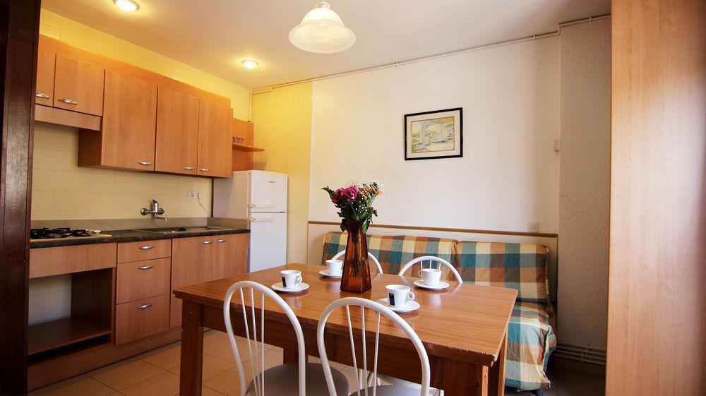 Apartamentos Zodiac Lloret de Mar Bagian luar foto