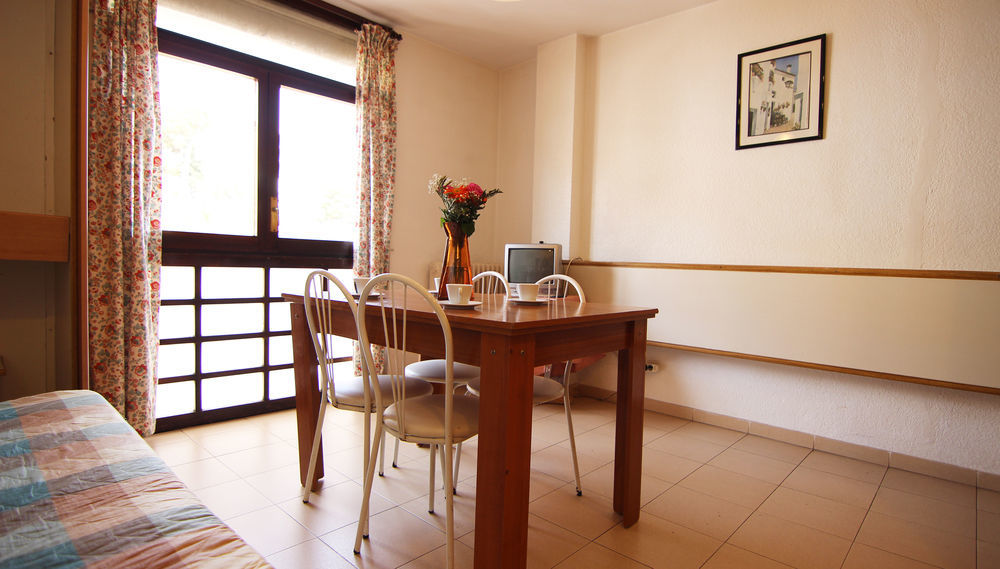 Apartamentos Zodiac Lloret de Mar Bagian luar foto