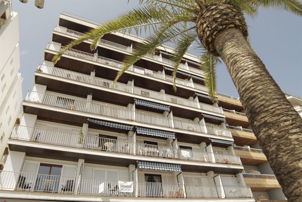 Apartamentos Zodiac Lloret de Mar Bagian luar foto