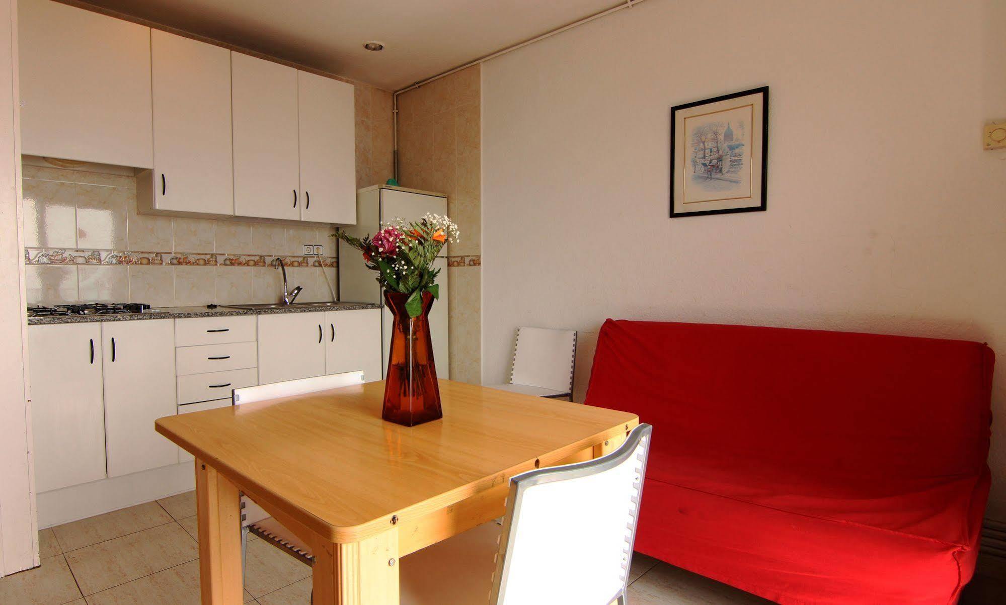 Apartamentos Zodiac Lloret de Mar Bagian luar foto